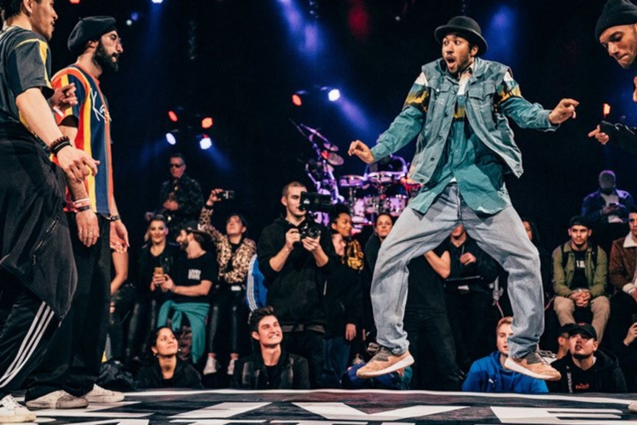 (c) Privat 3_Dhele_Agbetou__c_