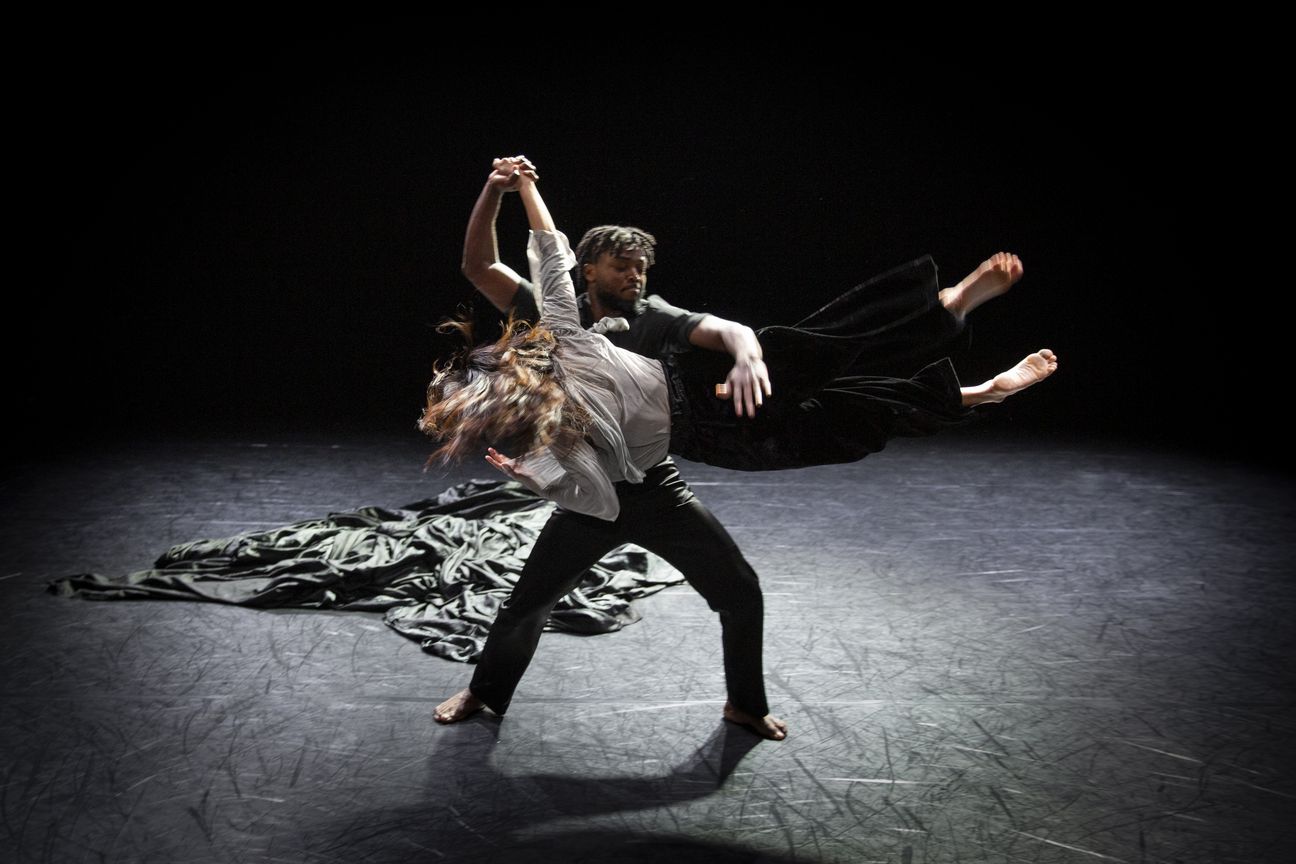 Ultima_Vez_Wim_Vandekeybus_Void__c__Danny_Willems