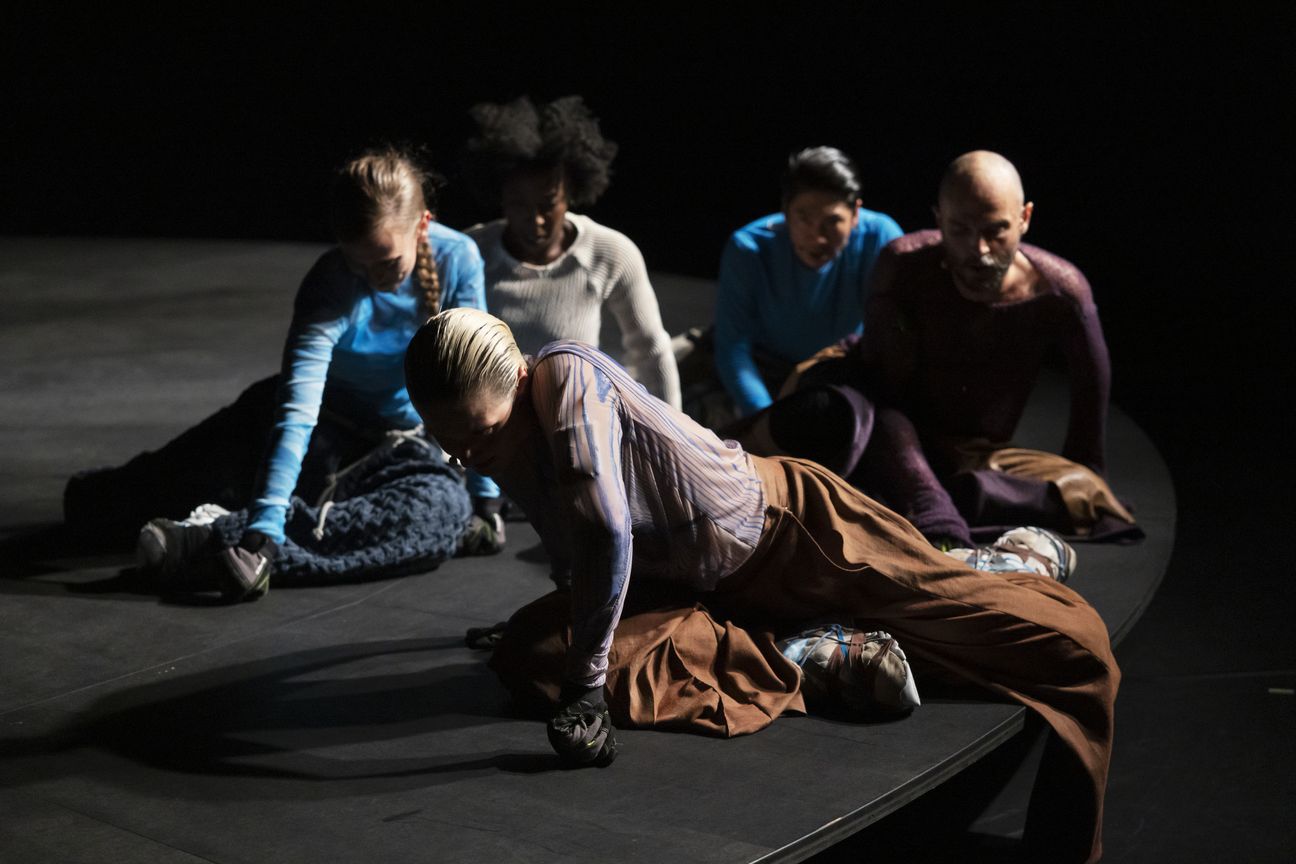 Jefta_van_Dinther_REMACHINE__c__Elin_Berge